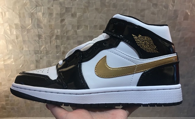 Air Jordan Retro 1 Grade AAA Black Gold White